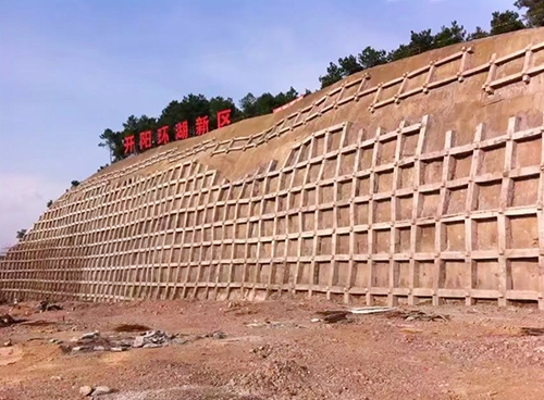 中铁五局开阳县环湖新区迎宾大道及天誉城爆破及边坡支护工程