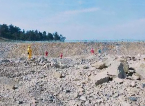 息烽县磷煤化工生态工业基地余家坪基础设施建设项目场平爆破工程